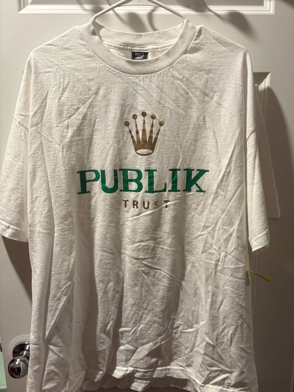 Publik Trust Men's White Short Sleeve Logo T-Shirt